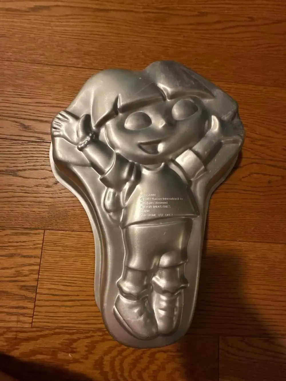 Wilton Dora the Explorer Aluminum Cake Pan 2105-6300